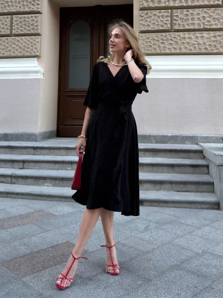 Платье миди Jadone Fashion черное