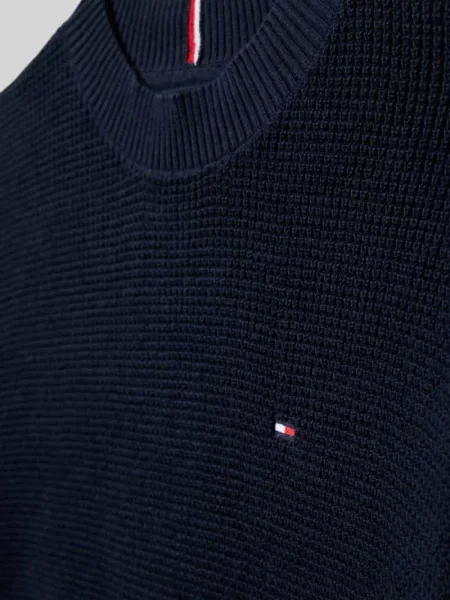 Sweter z dzianiny o kroju regular fit z czystej bawełny Tommy Hilfiger granatowy