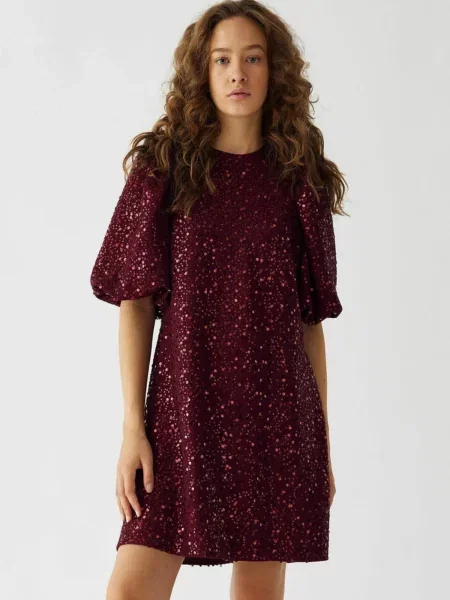 Noella Ruha Pastis borvörös