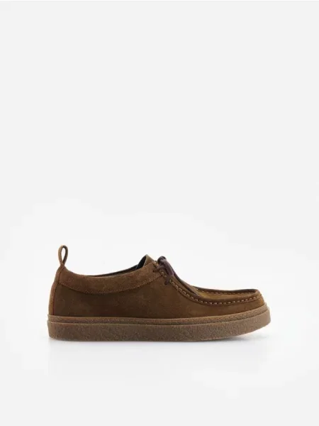 Reserved Pantofi din piele întoarsă maro