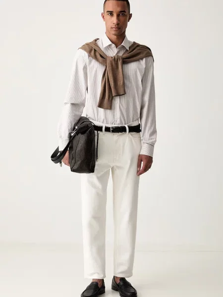 HUGO джинси relaxed fit HUGO