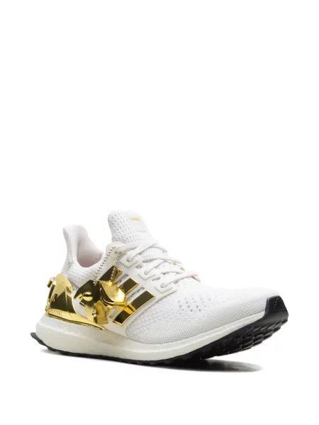 Маратонки Adidas UltraBoost от креп оранжево