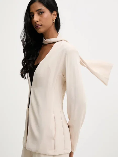 Сако Answear.LAB с едно копче с изчистен дизайн бежово