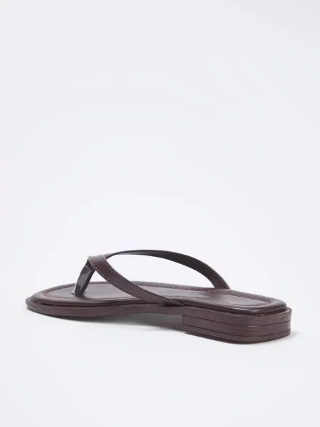 Trendyol Flip-flops maro