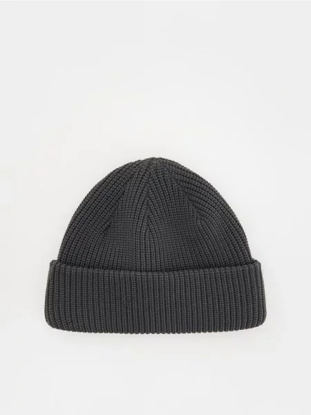 Reserved Căciulă Beanie gri-închis gri