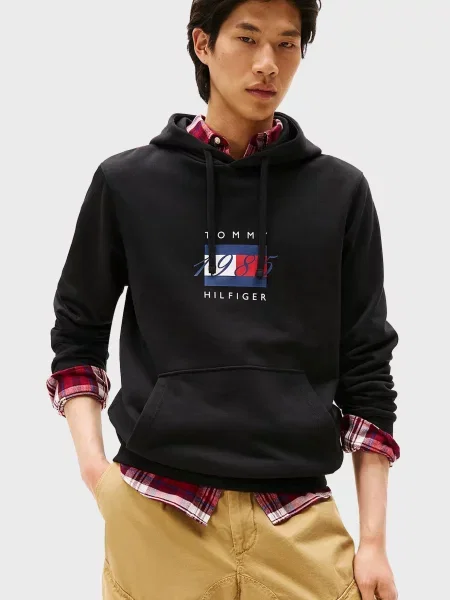 Толстовка Tommy Hilfiger черная