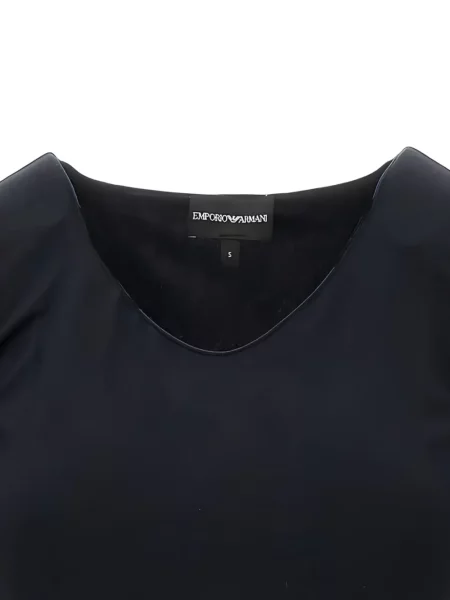Тениска Emporio Armani с V-образно деколте синьо