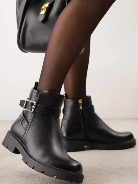 Botine cu barete decorative și catarame metalice Cerelle negre