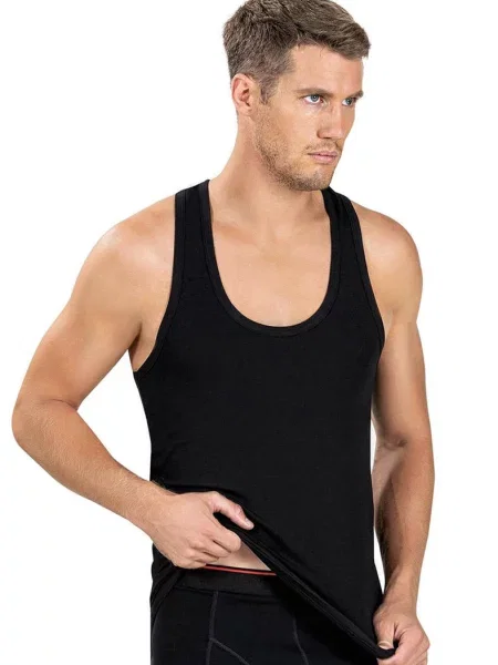 Майка чорна