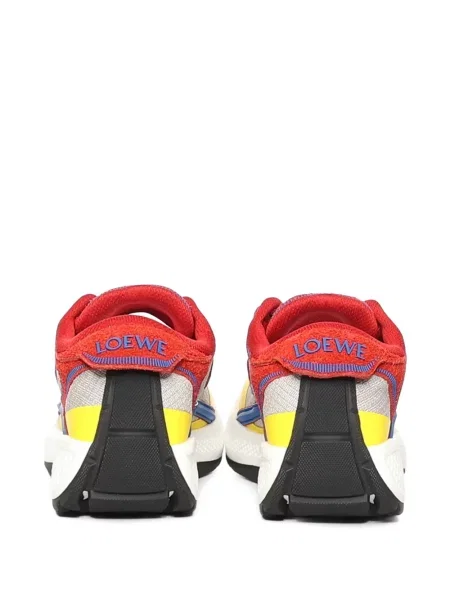 Sneakerși Loewe din piele de căprioară roșu
