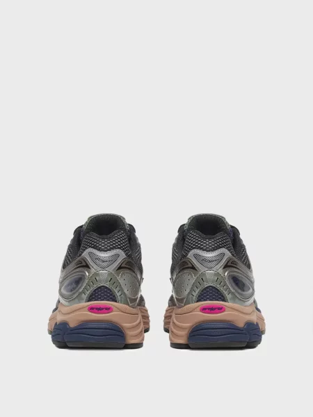 Кросівки Saucony