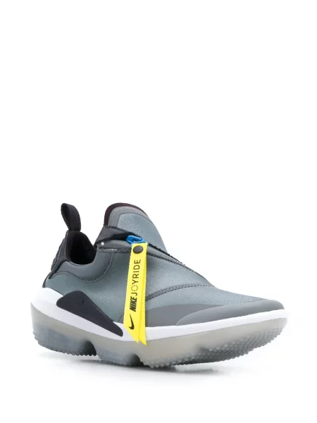 Маратонки Nike сиво