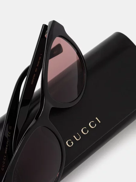 Солнцезащитные очки Gucci
