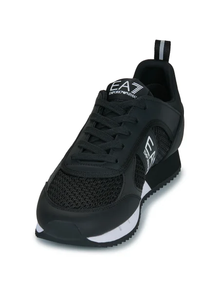 Sneakersy Emporio Armani čierna