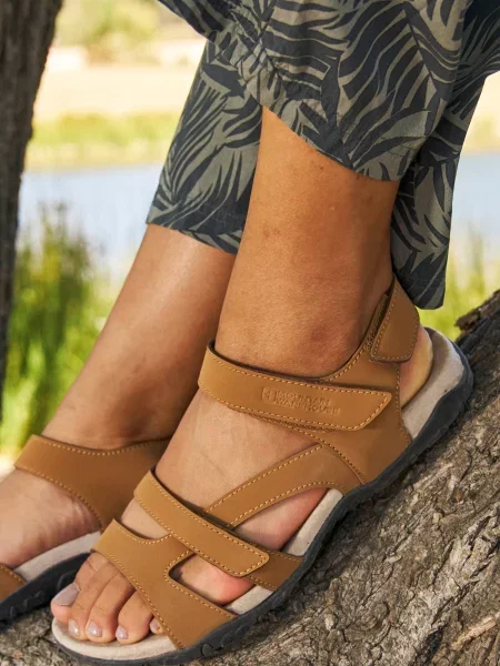 Sandały Dahlia Light Brown brązowe