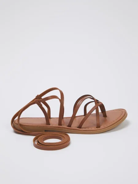 Trendyol Flip-flops maro