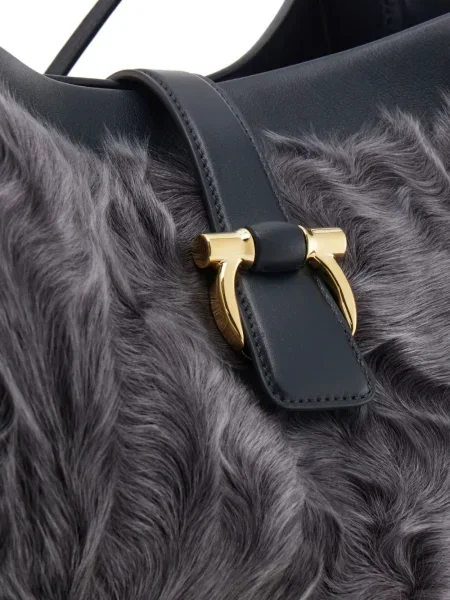 Geantă shopper Ferragamo cu blană gri