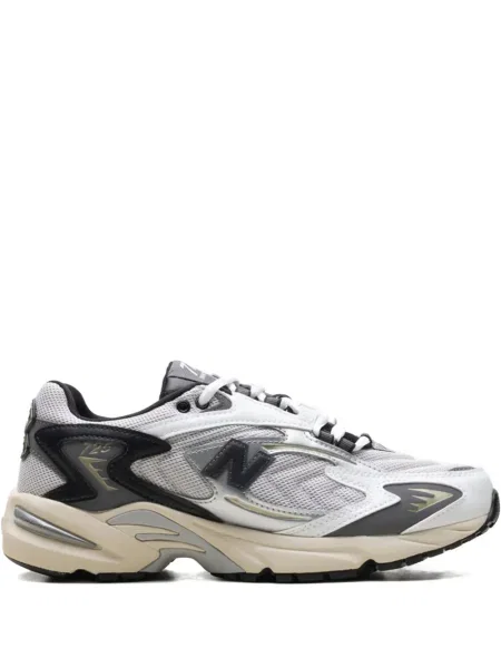 Sportbačiai New Balance balta