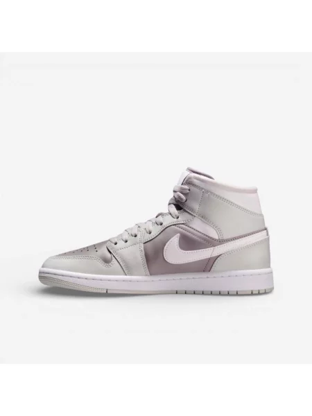 Pantofi Nike gri