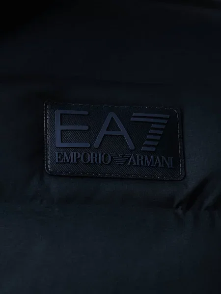 Steppelt dzseki Ea7 Emporio Armani