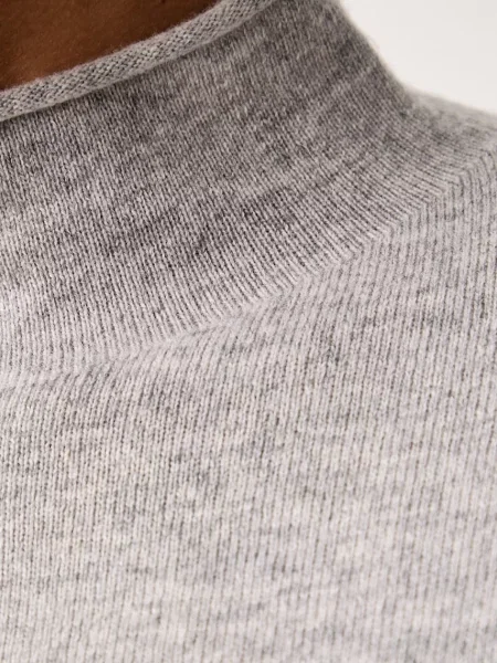 Шерстяной свитер United Colors Of Benetton