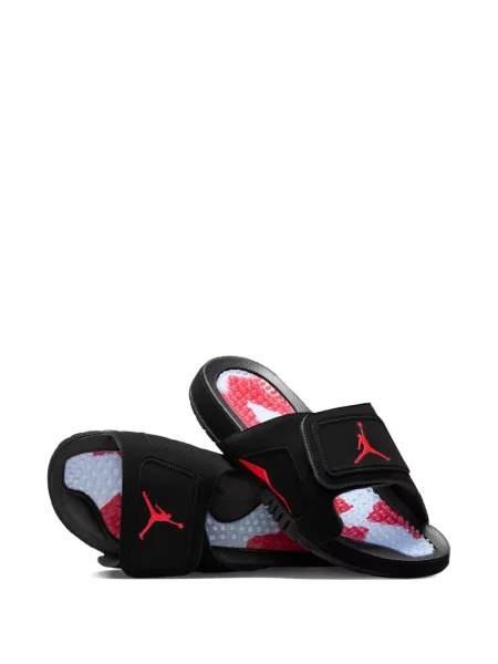 Papuci Jordan negru