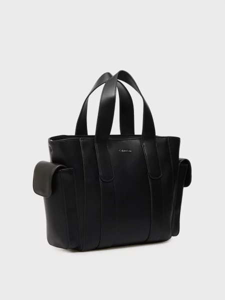 Маленька сумка Calvin Klein чорна