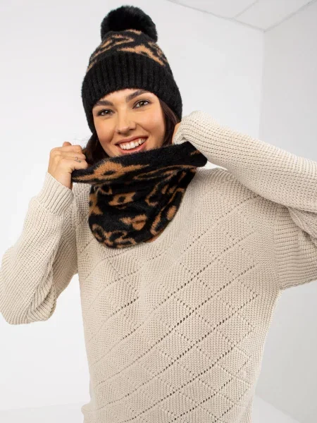 Šal Fashionhunters črna