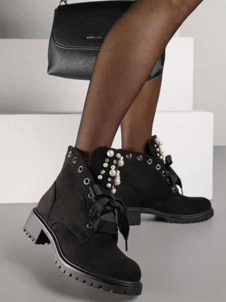 Botine negre
