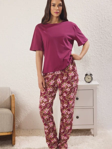 Trendyol Pijama verde deschis / fucsia / roșu burgundy alb