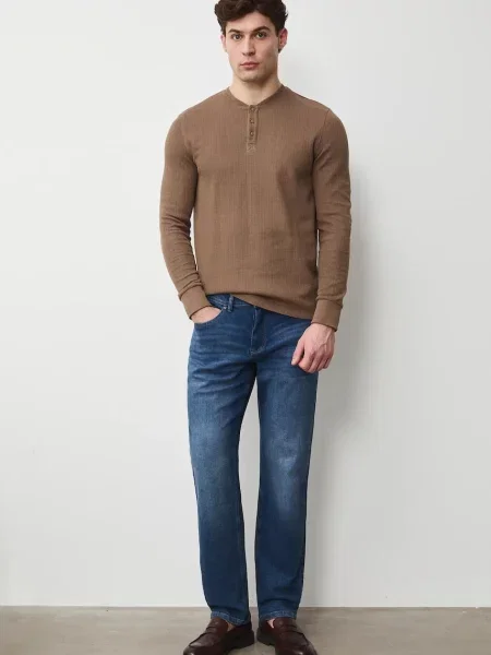 Лонгслив Medicine