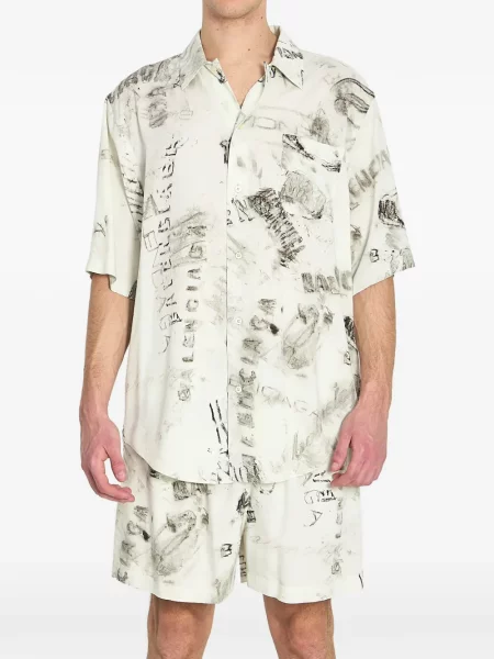 Риза Balenciaga