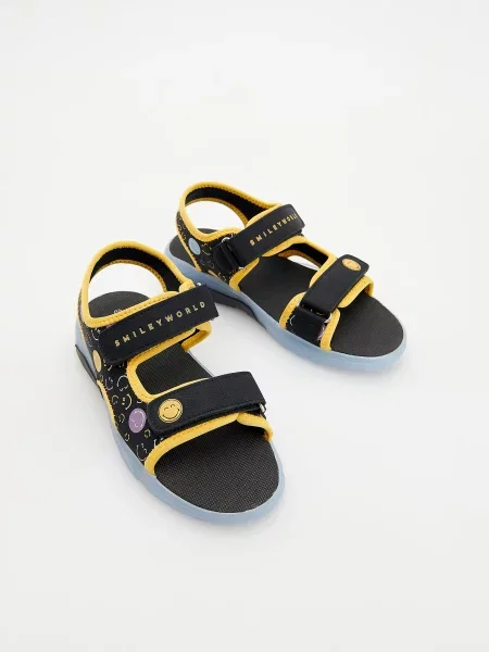 Сандалии Reserved на липучках