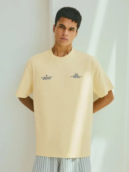Bershka Tričko tmavomodrá / svetložltá