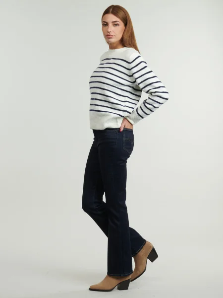 Pulover Betty London alb