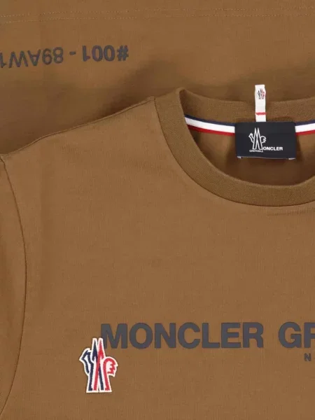 Tricou Moncler Grenoble cu imagine maro