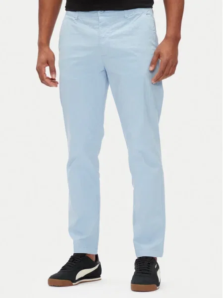 Панталон Pepe Jeans SLIM CHINO POPLIN синьо със стандартна кройка светлосиньо
