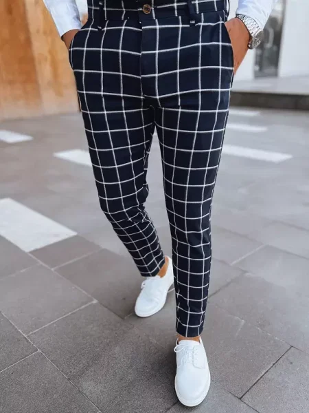 Pantaloni chino Dstreet negru