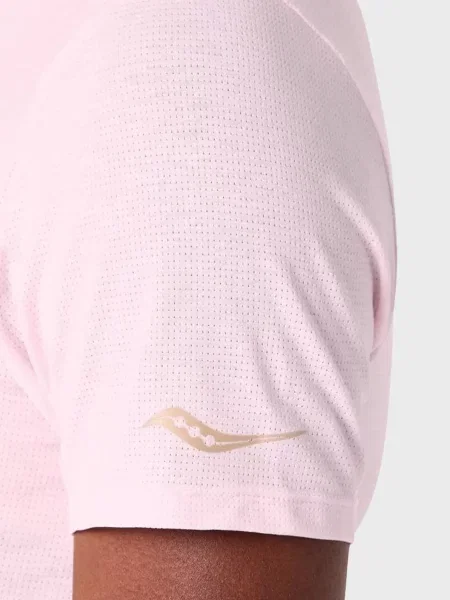 Футболка Saucony рожева