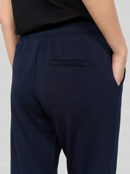 Spodnie dresowe o kroju regular fit z mieszanka modalu model SC-BANU Soyaconcept granatowe