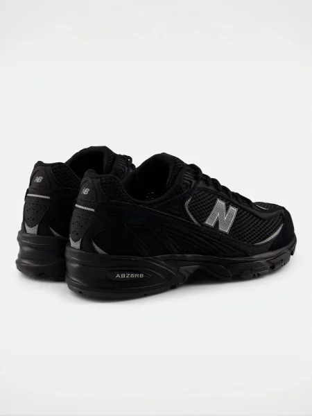 Повседневные кроссовки New Balance с сеткой в сеточку черные