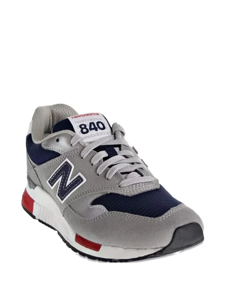 Sneakerși New Balance 530 din piele de căprioară roz