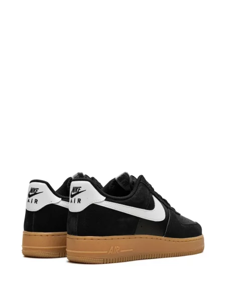 Semišové tenisky Nike Air Force 1 bílé