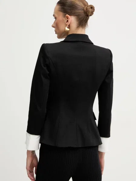 Elisabetta Franchi sacou negru