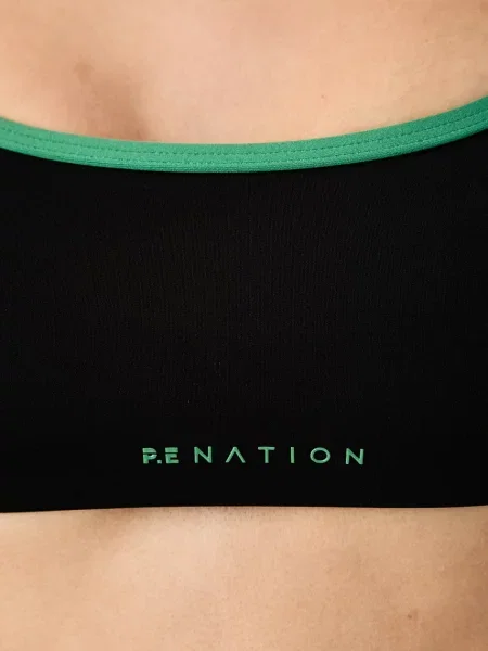 P.E Nation спортен сутиен Reveal черно
