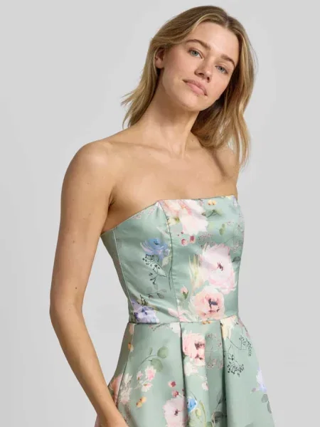 Sukienka koktajlowa w stylu off-shoulder Swing