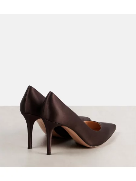 Pantofi cu toc Gianvito Rossi din satin maro
