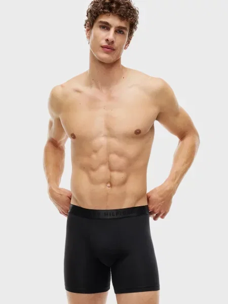 Боксеры Tommy Hilfiger из модала черные