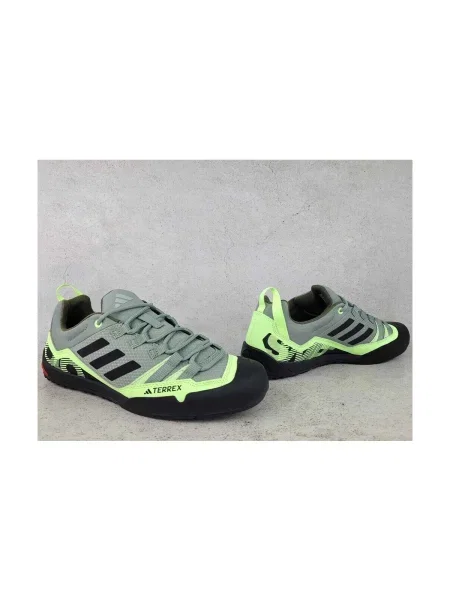 Tenisky Adidas Terrex sivá
