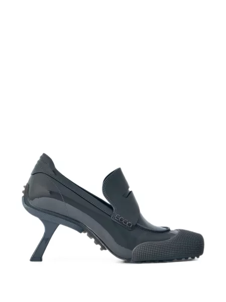 Pantofi cu toc Lacoste din piele de lac gri